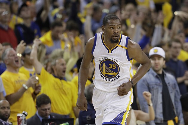 Golden State Warriors forward Kevin Durant (35) against the Cleveland Cavaliers during the second half of Game 2 of basketball's NBA Finals in Oakland, Calif., Sunday, June 4, 2017. (AP Photo/Marcio Jose Sanchez)