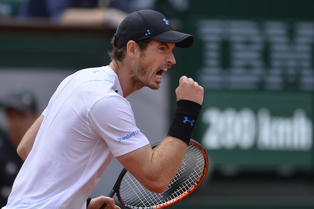 PARIS, FRANCE - JUNE 05:  Andy Murray of Great Britain reacts during the men's singles fourth round match against Karen Khachanov of Russia on day nine of the 2017 French Open at Roland Garros on June 5, 2017 in Paris, France  (Photo by Aurelien Meunier/Getty Images)