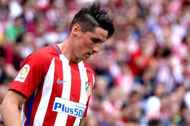 MADRID, SPAIN - MAY 21: Fernando Torres, #9 of Atletico de Madrid during The La Liga match between Club Atletico de Madrid and Athletic Club at Vicente Calderon on May 21, 2017 in Madrid, Spain. (Photo by Sonia Canada/Getty Images)