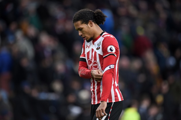 Southampton's Dutch defender Virgil van Dijk walks from the pitch at half time in the English Premier League football match between Burnley and Southampton at Turf Moor in Burnley, north west England on January 14, 2017. / AFP / Oli SCARFF / RESTRICTED TO EDITORIAL USE. No use with unauthorized audio, video, data, fixture lists, club/league logos or 'live' services. Online in-match use limited to 75 images, no video emulation. No use in betting, games or single club/league/player publications.  /         (Photo credit should read OLI SCARFF/AFP/Getty Images)