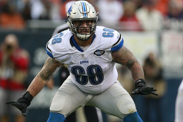 Detroit Lions offensive tackle Taylor Decker (68) sets to block against the Chicago Bears during an NFL football game, Sunday, Oct. 2, 2016, in Chicago.    (Jeff Haynes/AP Images for Panini)