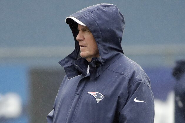 New England Patriots head coach Bill Belichick watches during an NFL football team practice Tuesday, June 6, 2017, in Foxborough, Mass. (AP Photo/Elise Amendola)
