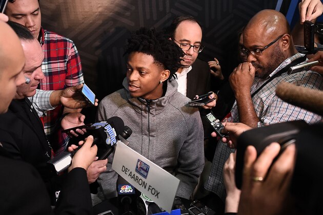 CHICAGO, IL - MAY 12:  De'Aaron Fox speaks to reporters during Day Two of the NBA Draft Combine at Quest MultiSport Complex on May 12, 2017 in Chicago, Illinois.  NOTE TO USER: User expressly acknowledges and agrees that, by downloading and or using this photograph, User is consenting to the terms and conditions of the Getty Images License Agreement.  (Photo by Stacy Revere/Getty Images)