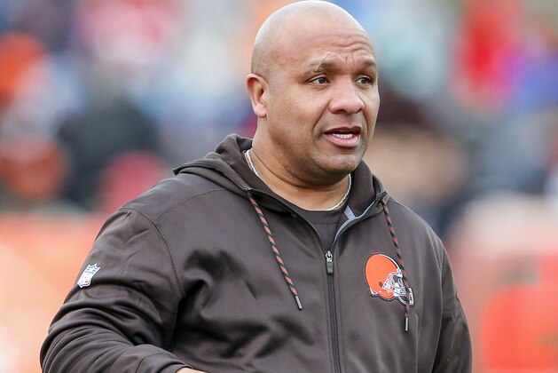 South squad head coach Hue Jackson of the Cleveland Browns walks the sideline during the second half of the Senior Bowl NCAA college football game, Saturday, Jan. 28, 2017, at Ladd-Peebles Stadium in Mobile, Ala. (AP Photo/Butch Dill)