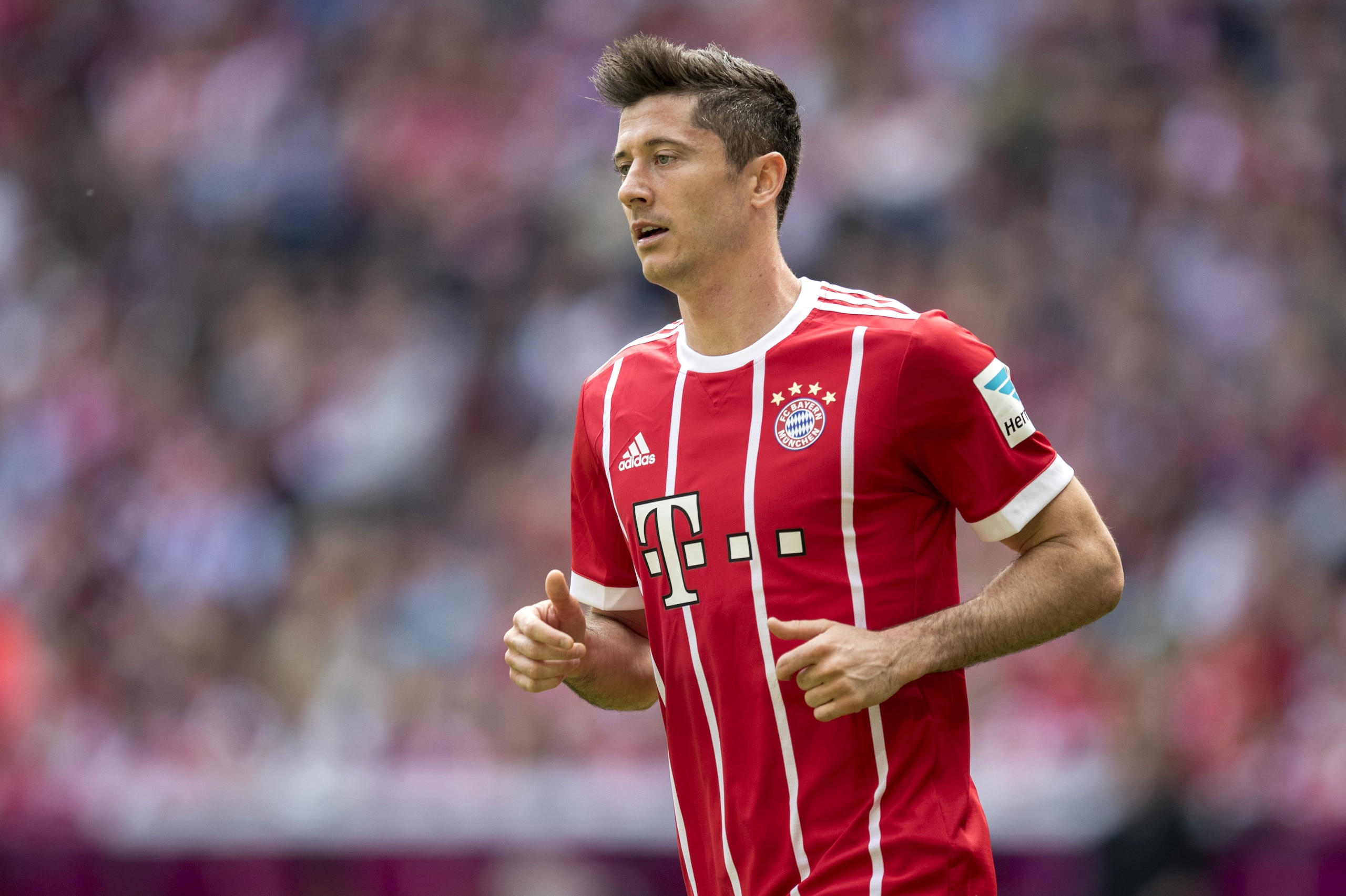 MUNICH, GERMANY - MAY 20:  Robert Lewandowski of FC Bayern Muenchen looks on during the Bundesliga match between Bayern Muenchen and SC Freiburg at Allianz Arena on May 20, 2017 in Munich, Germany.  (Photo by Boris Streubel/Getty Images)