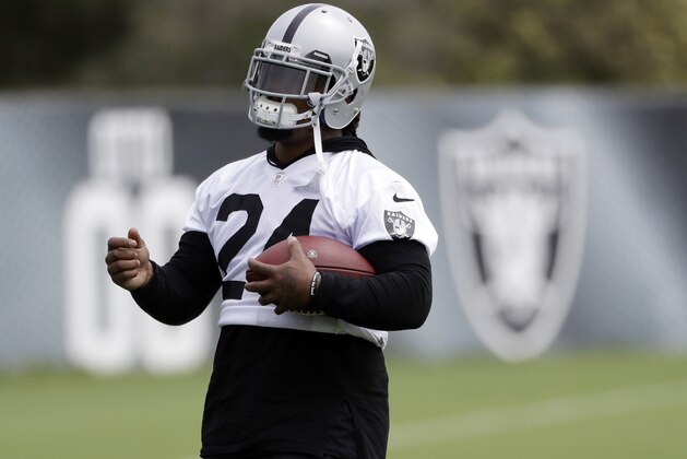 Oakland Raiders running back Marshawn Lynch (24) during the team's organized team activity at its NFL football training facility Tuesday, May 30, 2017, in Alameda, Calif. (AP Photo/Marcio Jose Sanchez)