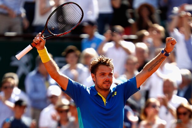 PARIS, FRANCE - JUNE 09:  Stan Wawrinka of Switzerland celebrates victory following the mens singles semi-final match against Andy Murray of Great Britain on day thirteen of the 2017 French Open at Roland Garros on June 9, 2017 in Paris, France.  (Photo by Adam Pretty/Getty Images)