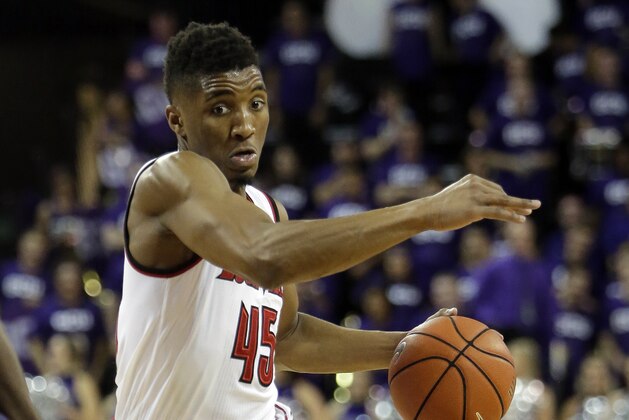 Louisville guard Donovan Mitchell (45) during the second half of an NCAA college basketball game against Grand Canyon, Saturday, Dec. 3, 2016, in Phoenix. Louisville defeated Grand Canyon 79-70. (AP Photo/Rick Scuteri)