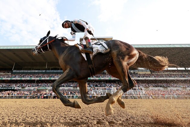 ELMONT, NY - JUNE 10:  Jose Otriz is up on Tapwrit leading to victory in The 149th running of the Belmont Stakes at Belmont Park on June 10, 2017 in Elmont, New York.  (Photo by Al Bello/Getty Images)