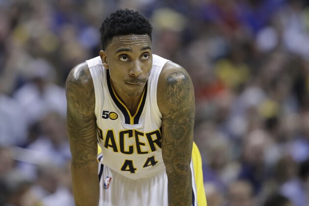 Indiana Pacers' Jeff Teague in action during the second half of an NBA basketball game against the Atlanta Hawks, Wednesday, April 12, 2017, in Indianapolis. Indiana defeated Atlanta 104-86. (AP Photo/Darron Cummings)