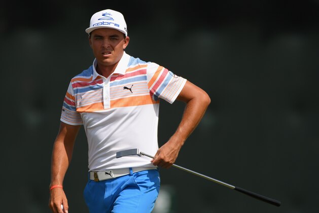 HARTFORD, WI - JUNE 15:  Rickie Fowler of the United States walks onto the 18th hole during the first round of the 2017 U.S. Open at Erin Hills on June 15, 2017 in Hartford, Wisconsin.  (Photo by Ross Kinnaird/Getty Images)