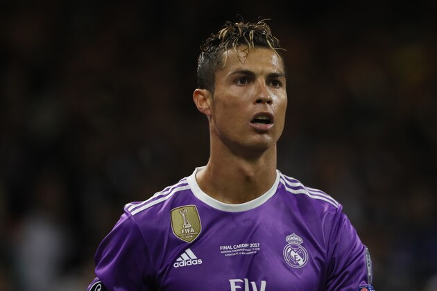 CARDIFF, WALES - JUNE 03: Cristiano Ronaldo of Real Madrid during the UEFA Champions League Final between Juventus and Real Madrid at National Stadium of Wales on June 3, 2017 in Cardiff, Wales. (Photo by Matthew Ashton - AMA/Getty Images)
