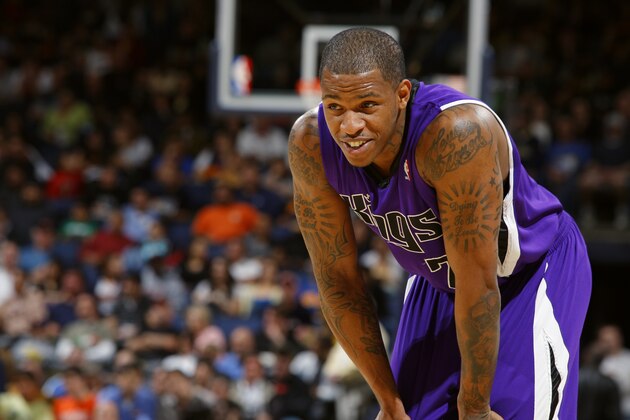 OAKLAND, CA - APRIL 1:  Rashad McCants #7 of the Sacramento Kings catches his breath during the game against the Golden State Warriors at Oracle Arena on April 1, 2009 in Oakland, California.  The Warriors won 143-141.  NOTE TO USER: User expressly acknowledges and agrees that, by downloading and/or using this Photograph, user is consenting to the terms and conditions of the Getty Images License Agreement. Mandatory Copyright Notice: Copyright 2009 NBAE (Photo by Rocky Widner/NBAE via Getty Images)