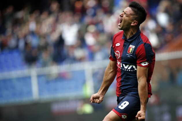 Genoa's forward Giovanni Simeone celebrates after scoring during the Italian Serie A football match Genoa Vs Lazio on April 15, 2017 at the 'Luigi Ferraris Stadium' in Genoa.  / AFP PHOTO / Marco BERTORELLO        (Photo credit should read MARCO BERTORELLO/AFP/Getty Images)
