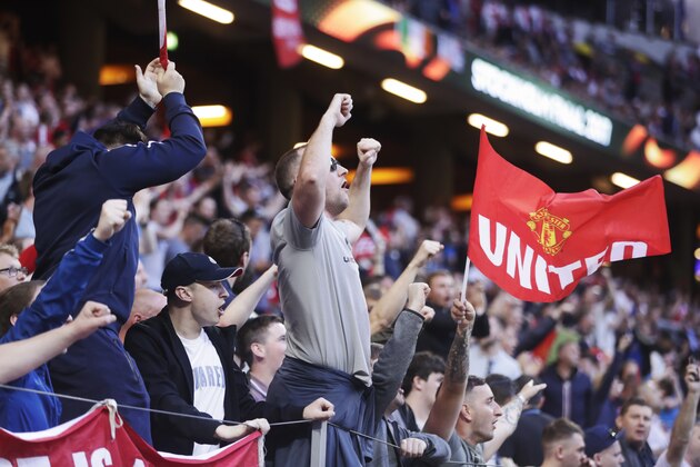 STOCKHOLM, SWEDEN - MAY 24: Fans of Manchester United during the UEFA Europa League Final between Ajax and Manchester United  at Friends Arena on May 24, 2017 in Stockholm, Sweden.  (Photo by Nils Petter Nilsson/Getty Images)