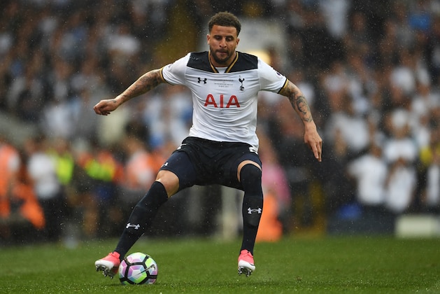 LONDON, ENGLAND - MAY 14: Kyle Walker of Tottenham Hotspur in action during the Premier League match between Tottenham Hotspur and Manchester United at White Hart Lane on May 14, 2017 in London, England. Tottenham Hotspur are playing their last ever home match at White Hart Lane after their 118 year stay at the stadium. Spurs will play at Wembley Stadium next season with a move to a newly built stadium for the 2018-19 campaign.  (Photo by Laurence Griffiths/Getty Images)