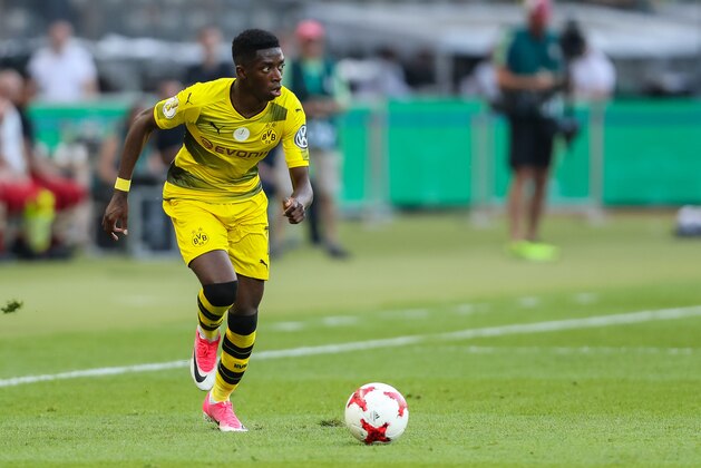 BERLIN, GERMANY - MAY 27: Ousmane Dembele of Dortmund controls the ball during the DFB Cup final match between Eintracht Frankfurt and Borussia Dortmund at Olympiastadion on May 27, 2017 in Berlin, Germany. (Photo by TF-Images/Getty Images)