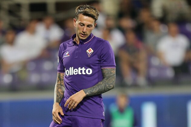 FLORENCE, ITALY - MAY 28: Federico Bernardeschi of ACF Fiorentina reacts during the Serie A match between ACF Fiorentina and Pescara Calcio at Stadio Artemio Franchi on May 28, 2017 in Florence, Italy.  (Photo by Gabriele Maltinti/Getty Images)