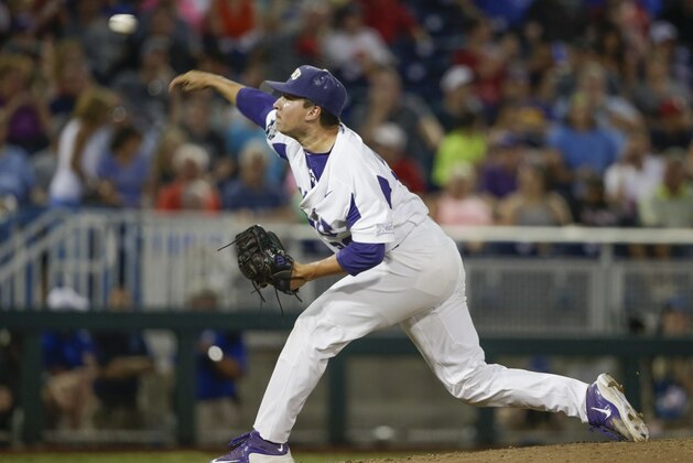 TCU pitcher Sean Wymer works against Louisville during the sixth inning of an NCAA College World Series baseball game in Omaha, Neb., Thursday, June 22, 2017. TCU won 4-3. (AP Photo/Nati Harnik)