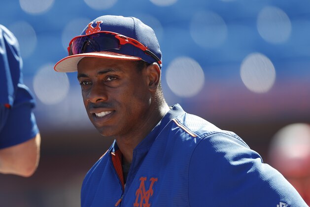 New York Mets right fielder Curtis Granderson (3) is shown before a spring training baseball game against the Washington Nationals Saturday, March 11, 2017, in Port St. Lucie, Fla. (AP Photo/John Bazemore)