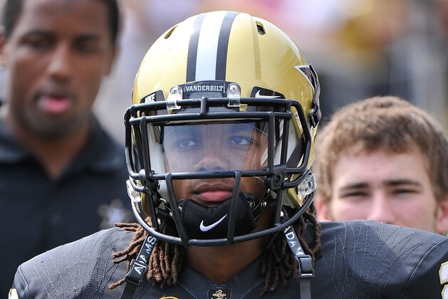 NASHVILLE, TN - SEPTEMBER 15:  Brandon Banks #26 of the Vanderbilt Commodores plays against the Presbyterian Blue Hose at Vanderbilt Stadium on September 15, 2012 in Nashville, Tennessee.  (Photo by Frederick Breedon/Getty Images)