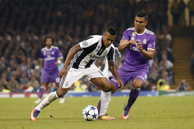 (L-R) Alex Sandro of Juventus FC, Casemiro of Real Madridduring the UEFA Champions League final match between Juventus FC and Real Madrid on June 3, 2017 at the Millennium Stadium in Cardiff, Wales(Photo by VI Images via Getty Images)
