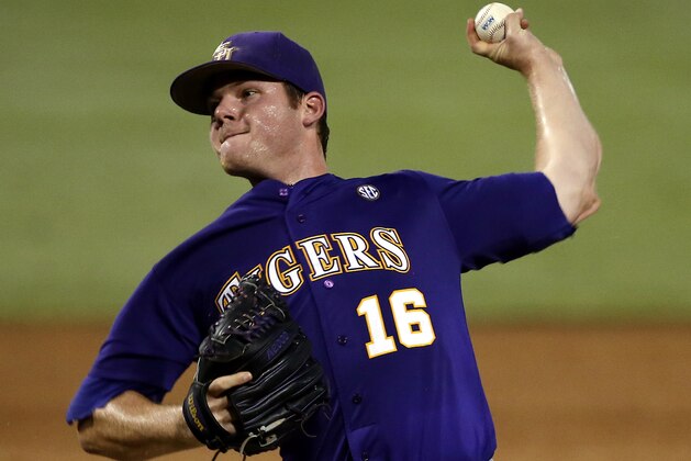 LSU pitcher Jared Poche' (16) pitches in the first inning of an NCAA college baseball tournament super regional game against Coastal Carolina in Baton Rouge, La., Sunday, June 12, 2016. (AP Photo/Gerald Herbert)