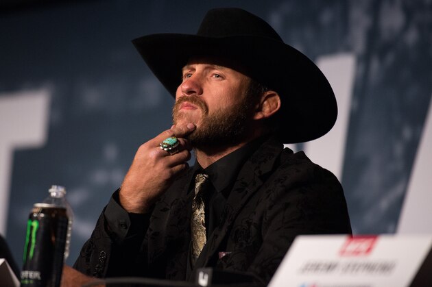 NEW YORK, NY - SEPTEMBER 27:  Donald Cerrone interacts with the media and fans during the UFC 205 press event at Madison Square Garden on September 27, 2016 in New York City. (Photo by Brandon Magnus/Zuffa LLC/Zuffa LLC via Getty Images)