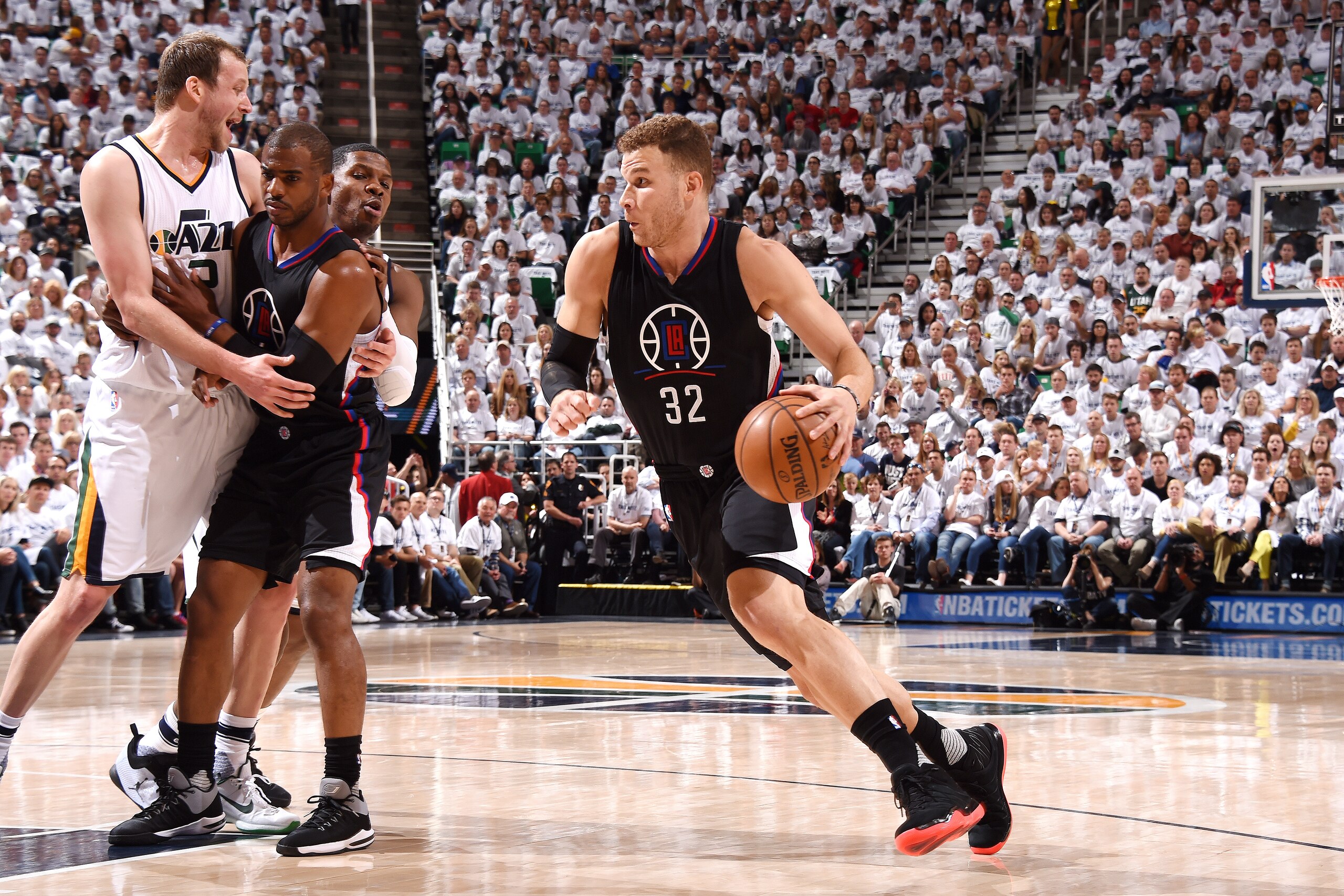 SALT LAKE CITY, UT - APRIL 21: Blake Griffin #32 of the Los Angeles Clippers drives to the basket during the game against the Utah Jazz during the Western Conference Quarter-finals of the 2017 NBA Playoffs on April 21, 2017 at Vivint Smart Home Arena in Salt Lake City, Utah. NOTE TO USER: User expressly acknowledges and agrees that, by downloading and or using this Photograph, User is consenting to the terms and conditions of the Getty Images License Agreement. Mandatory Copyright Notice: Copyright 2017 NBAE (Photo by Andrew D. Bernstein/NBAE via Getty Images) SALT LAKE CITY, UT - APRIL 21: Blake Griffin #32 of the Los Angeles Clippers drives to the basket during the game against the Utah Jazz during the Western Conference Quarter-finals of the 2017 NBA Playoffs on April 21, 2017 at Vivint Smart Home Arena in Salt Lake City, Utah. NOTE TO USER: User expressly acknowledges and agrees that, by downloading and or using this Photograph, User is consenting to the terms and conditions of the Getty Images License Agreement. Mandatory Copyright Notice: Copyright 2017 NBAE (Photo by Andrew D. Bernstein/NBAE via Getty Images)