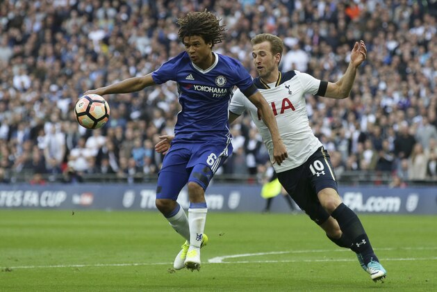Chelsea's Nathan Ake, left, vies for the ball with Tottenham's Harry Kane during the English FA Cup semifinal soccer match between Chelsea and Tottenham Hotspur at Wembley stadium in London, Saturday, April 22, 2017. (AP Photo/Tim Ireland)