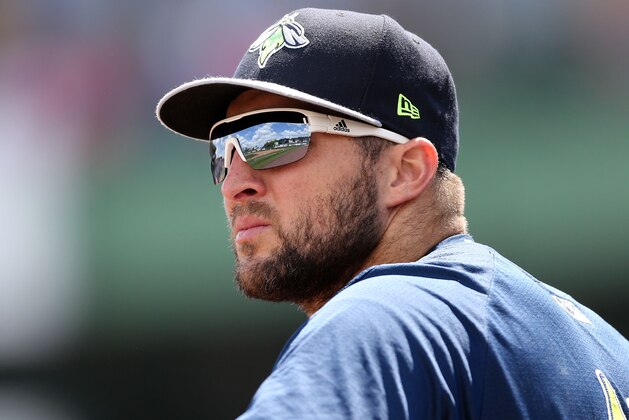 LAKEWOOD, NJ - MAY 14:  Tim Tebow #15 of the Columbia Fireflies watches the game action in the top of the fourth inning against the Lakewood BlueClaws on May 14, 2017 at FirstEnergy Park in Lakewood, New Jersey. (Photo by Christopher Pasatieri/Getty Images)