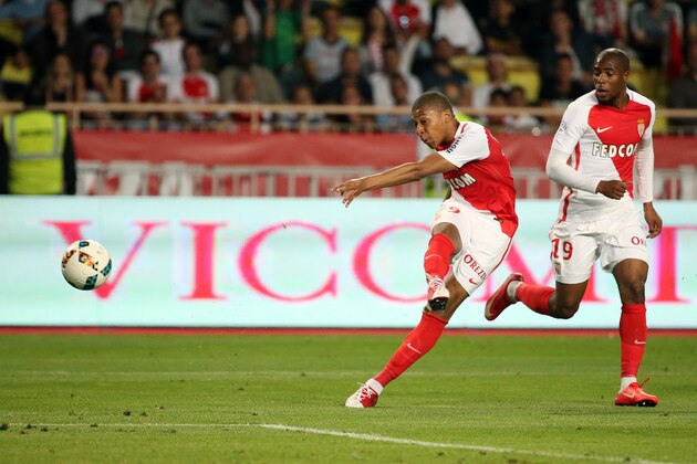 MONACO, MONACO - MAY 17: Kylian Mbappe of Monaco in action during the French Ligue 1 match between AS Monaco and AS Saint-Etienne (ASSE) at Stade Louis II on May 17, 2017 in Monaco, Monaco. (Photo by Jean Catuffe/Getty Images)