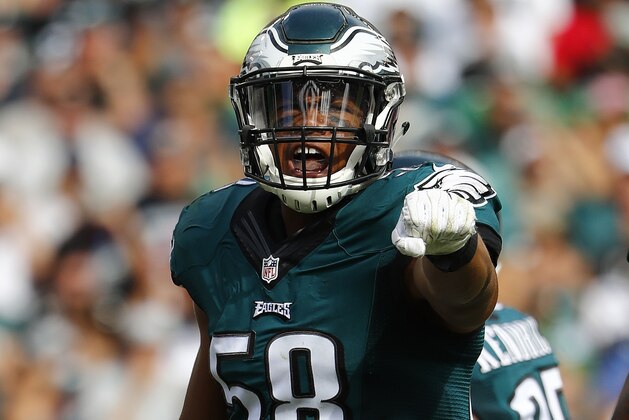 Philadelphia Eagles inside linebacker Jordan Hicks during an NFL football game against the Cleveland Browns at Lincoln Financial Field in Philadelphia, Sunday, Sept. 11, 2016. (Winslow Townson/AP Images for Panini)
