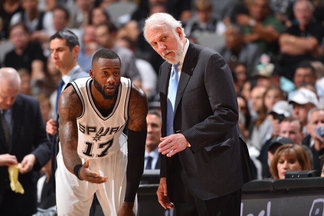 SAN ANTONIO, TX - MAY 22:  Head Coach Gregg Popovich of the San Antonio Spurs talks to Jonathon Simmons #17 during Game Four of the Western Conference Finals of the 2017 NBA Playoffs on May 22, 2017 at the AT&T Center in San Antonio, Texas. NOTE TO USER: User expressly acknowledges and agrees that, by downloading and/or using this photograph, user is consenting to the terms and conditions of the Getty Images License Agreement. Mandatory Copyright Notice: Copyright 2017 NBAE (Photos by Jesse D. Garrabrant/NBAE via Getty Images)