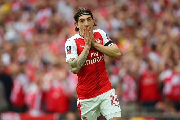 LONDON, ENGLAND - MAY 27: Hector Bellerin of Arsenal reacts during the Emirates FA Cup Final match between Arsenal and Chelsea at Wembley Stadium on May 27, 2017 in London, England. (Photo by Catherine Ivill - AMA/Getty Images)