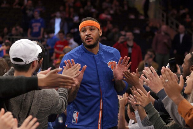 Apr 6, 2017; New York, NY, USA; New York Knicks small forward Carmelo Anthony (7) is greeted by fans as he takes the court before a game against the Washington Wizards at Madison Square Garden. Mandatory Credit: Brad Penner-USA TODAY Sports