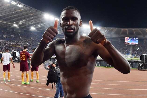 ROME, ITALY - MAY 14: Antonio Rudiger of AS Roma celebrates the victory after the Serie A match between AS Roma and Juventus FC at Stadio Olimpico on May 14, 2017 in Rome, Italy. (Photo by Giuseppe Bellini/Getty Images ) ROME, ITALY - MAY 14: Antonio Rudiger of AS Roma celebrates the victory after the Serie A match between AS Roma and Juventus FC at Stadio Olimpico on May 14, 2017 in Rome, Italy. (Photo by Giuseppe Bellini/Getty Images )