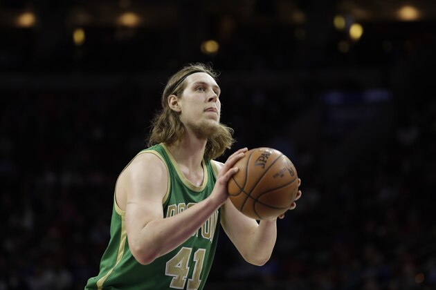 Boston Celtics' Kelly Olynyk in action during an NBA basketball game against the Philadelphia 76ers, Sunday, March 19, 2017, in Philadelphia. (AP Photo/Matt Slocum)