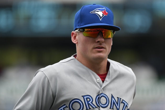 KANSAS CITY, MO - JUNE 25: Josh Donaldson #20 of the Toronto Blue Jays runs to the dugout after fielding against the Kansas City Royals at Kauffman Stadium on June 25, 2017 in Kansas City, Missouri. (Photo by Ed Zurga/Getty Images)