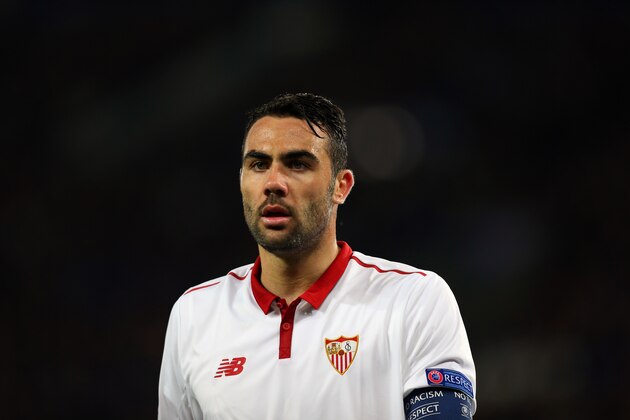 LEICESTER, ENGLAND - MARCH 14: Vicente Iborra of Sevilla during the UEFA Champions League Round of 16 second leg match between Leicester City and Sevilla FC at The King Power Stadium on March 14, 2017 in Leicester, United Kingdom. (Photo by Catherine Ivill - AMA/Getty Images)