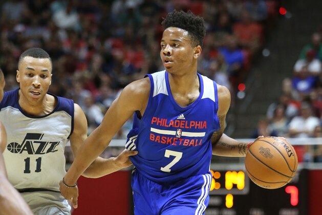 SALT LAKE CITY, UT - JULY 5:  Markelle Fultz #7 of the Philadelphia 76ers handles the ball against the Utah Jazz on July 5, 2017 during the 2017 NBA Utah Summer League game at the Jon M. Huntsman Center in Salt Lake City, Utah. NOTE TO USER: User expressly acknowledges and agrees that, by downloading and or using this Photograph, User is consenting to the terms and conditions of the Getty Images License Agreement. Mandatory Copyright Notice: Copyright 2017 NBAE (Photo by Melissa Majchrzak/NBAE via Getty Images)