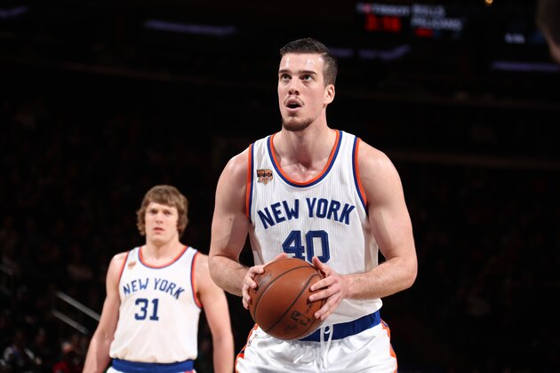 NEW YORK, NY - APRIL 2:  Marshall Plumlee #40 of the New York Knicks shoots a free throw during a game against the Boston Celtics on April 2, 2017 at Madison Square Garden in New York City, New York.  NOTE TO USER: User expressly acknowledges and agrees that, by downloading and/or using this photograph, user is consenting to the terms and conditions of the Getty Images License Agreement. Mandatory Copyright Notice: Copyright 2017 NBAE (Photo by Nathaniel S. Butler/NBAE via Getty Images)