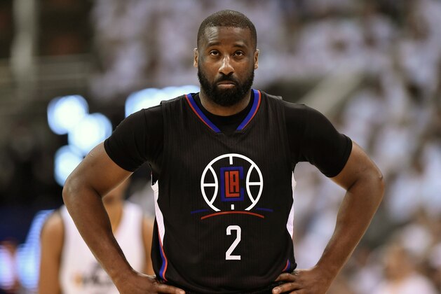 SALT LAKE CITY, UT - APRIL 23: Raymond Felton #2 of the Los Angeles Clippers looks on in the second half of their game against the Utah Jazz in Game Four of the Western Conference Quarterfinals during the 2017 NBA Playoffs at Vivint Smart Home Arena on April 23, 2017 in Salt Lake City, Utah. NOTE TO USER: User expressly acknowledges and agrees that, by downloading and or using this photograph, User is consenting to the terms and conditions of the Getty Images License Agreement. (Photo by Gene Sweeney Jr/Getty Images) SALT LAKE CITY, UT - APRIL 23: Raymond Felton #2 of the Los Angeles Clippers looks on in the second half of their game against the Utah Jazz in Game Four of the Western Conference Quarterfinals during the 2017 NBA Playoffs at Vivint Smart Home Arena on April 23, 2017 in Salt Lake City, Utah. NOTE TO USER: User expressly acknowledges and agrees that, by downloading and or using this photograph, User is consenting to the terms and conditions of the Getty Images License Agreement. (Photo by Gene Sweeney Jr/Getty Images)