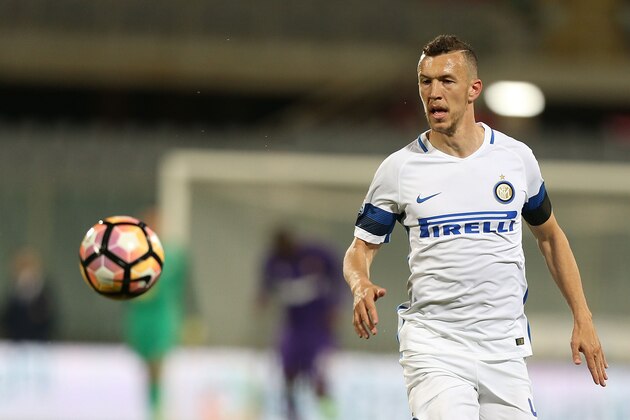 FLORENCE, ITALY - APRIL 22: Ivan Perisic of FC Internazionale in action during the Serie A match between ACF Fiorentina v FC Internazionale at Stadio Artemio Franchi on April 22, 2017 in Florence, Italy.  (Photo by Gabriele Maltinti/Getty Images)