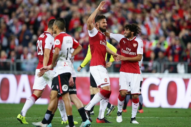 SYDNEY, AUSTRALIA - JULY 15:  Olivier Giroud of Arsenal celebrates with team mates after scoring a goal during the match between the Western Sydney Wanderers and Arsenal FC at ANZ Stadium on July 15, 2017 in Sydney, Australia.  (Photo by Matt King/Getty Images)