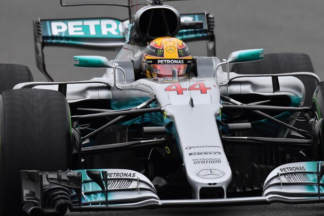 Mercedes' British driver Lewis Hamilton drives during the qualifying session at the Silverstone motor racing circuit in Silverstone, central England on July 15, 2017 ahead of the British Formula One Grand Prix. / AFP PHOTO / Ben STANSALL (Photo credit should read BEN STANSALL/AFP/Getty Images) Mercedes' British driver Lewis Hamilton drives during the qualifying session at the Silverstone motor racing circuit in Silverstone, central England on July 15, 2017 ahead of the British Formula One Grand Prix. / AFP PHOTO / Ben STANSALL (Photo credit should read BEN STANSALL/AFP/Getty Images)