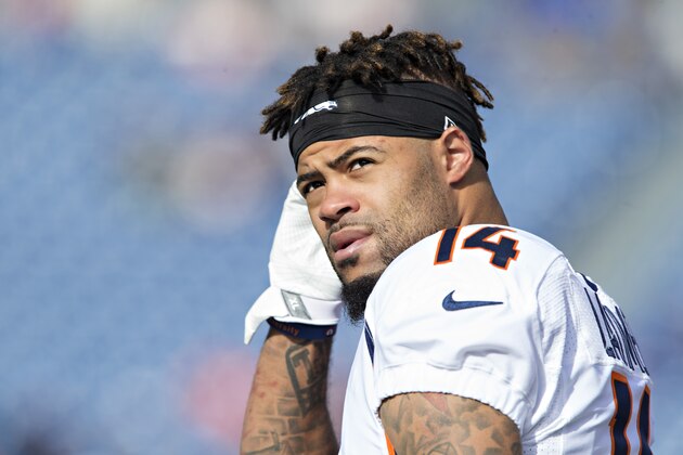 NASHVILLE, TN - DECEMBER 11:  Cody Latimer #14 of the Denver Broncos warming up before a game against the Tennessee Titans at Nissan Stadium on December 11, 2016 in Nashville, Tennessee.  The Titans defeated the Broncos 13-10.  (Photo by Wesley Hitt/Getty Images)