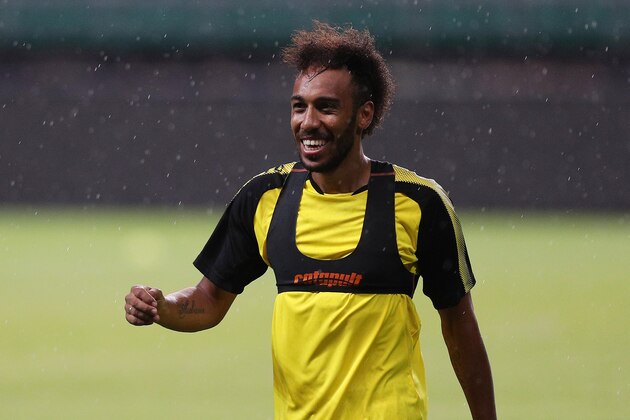 GUANGZHOU, CHINA - JULY 17:  Pierre-Emerick Aubameyang of Dortmund in action duirng training session ahead of the 2017 International Champions Cup football match between AC Milan and Borussia Dortmund at University Town Sports Centre Stadium on July 17, 2017 in Guangzhou, China.  (Photo by Zhong Zhi/Getty Images)