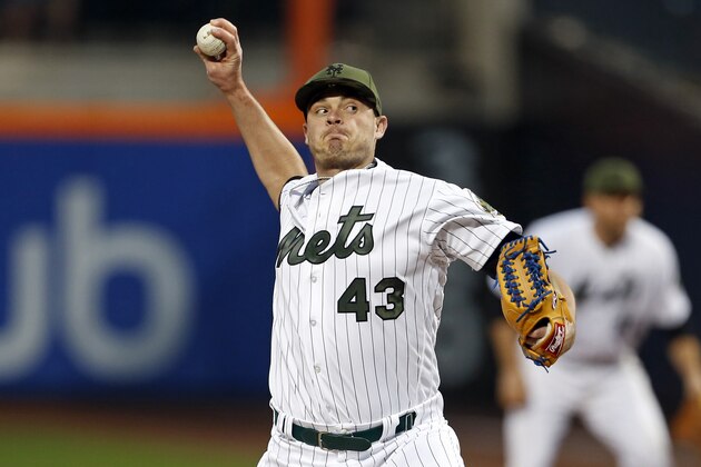 May 29, 2017; New York City, NY, USA; New York Mets relief pitcher Addison Reed (43) pitches against the Milwaukee Brewers during the ninth inning at Citi Field. Mandatory Credit: Adam Hunger-USA TODAY Sports May 29, 2017; New York City, NY, USA; New York Mets relief pitcher Addison Reed (43) pitches against the Milwaukee Brewers during the ninth inning at Citi Field. Mandatory Credit: Adam Hunger-USA TODAY Sports