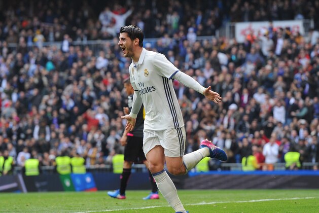 MADRID, SPAIN - FEBRUARY 18:  Alvaro Morata of Real Madrid celebrates after scoring Real's opening goal during the La Liga match between Real Madrid CF and RCD Espanyol at the Bernabeu stadium on February 18, 2017 in Madrid, Spain.  (Photo by Denis Doyle/Getty Images)